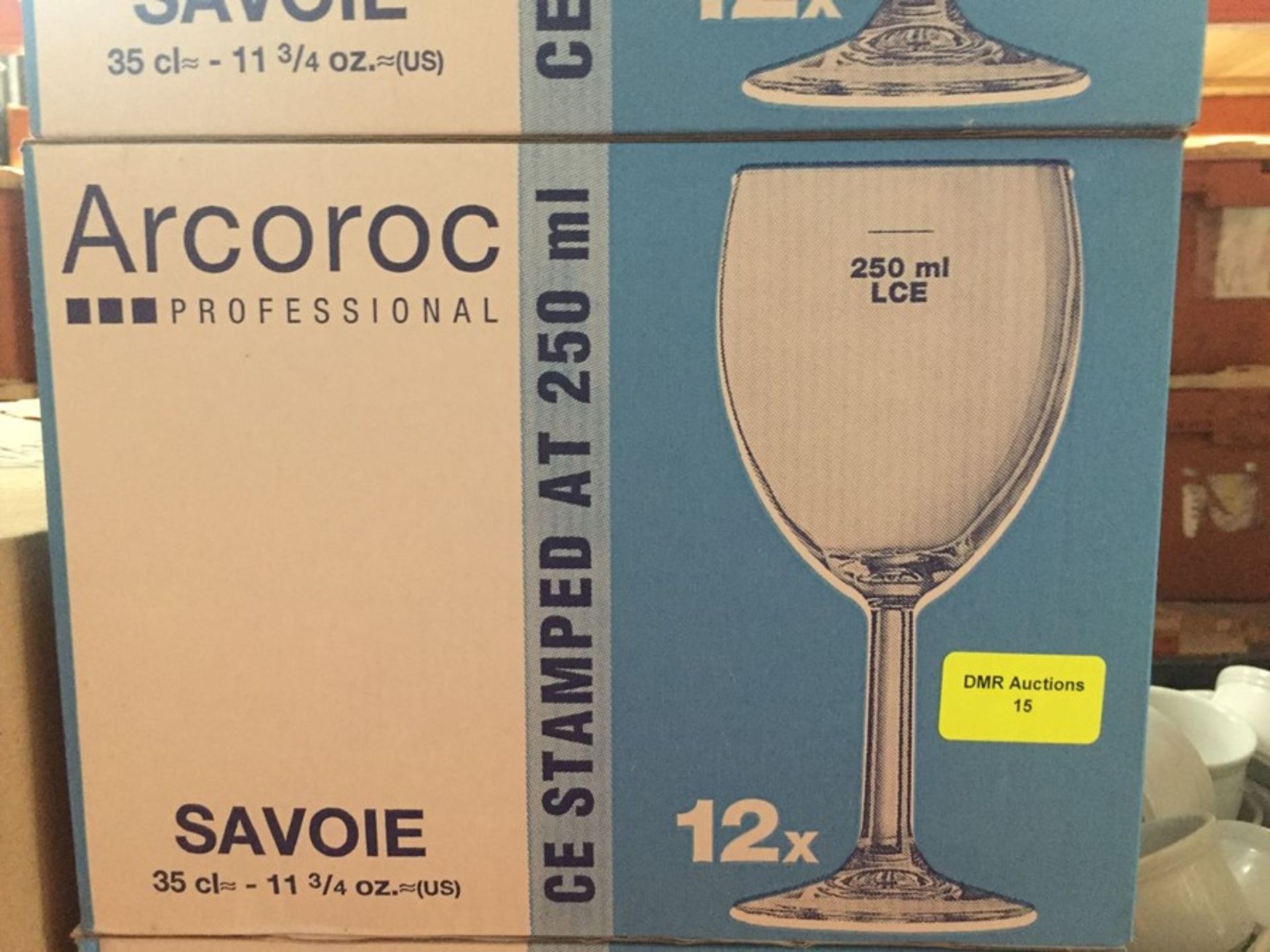 1 LOT TO CONTAIN A BOX OF 12 X ARCOROC PROFESSIONAL WINE GLASSES 35CL