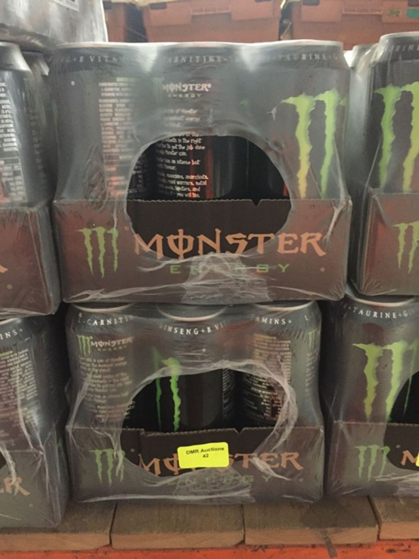 1 LOT TO CONTAIN 2 X PACKS OF 12 MONSTER ORIGINAL ENERGY CANS 500ML / BB 31 DEC 2020 - L5