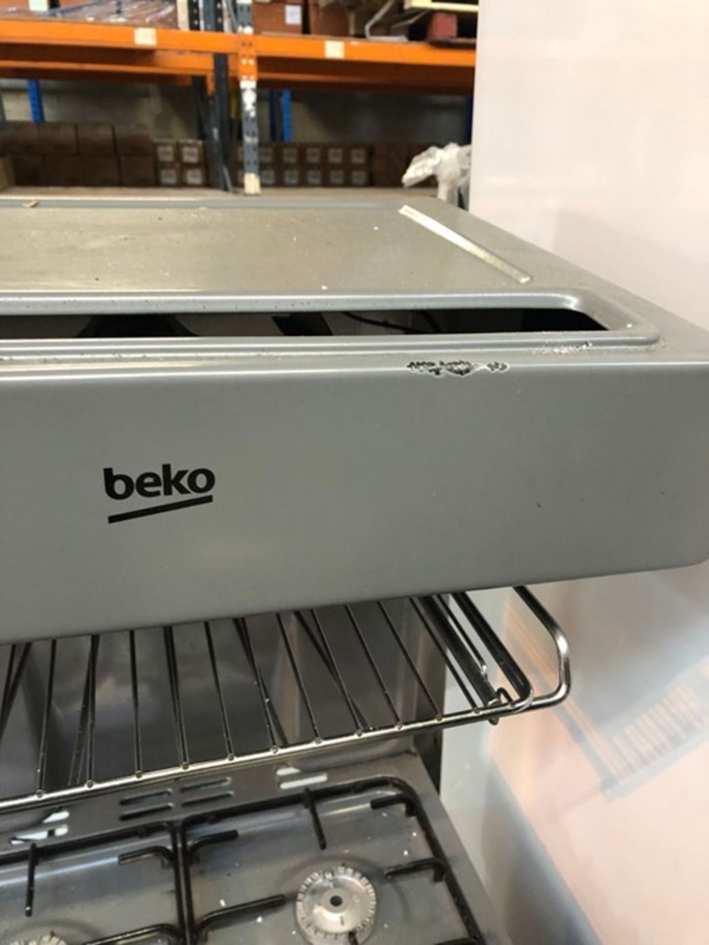 BEKO 50CM SINGLE OVEN GAS COOKER - KA52NES / RRP £299.99 / CONDITION REPORT: UNTESTED CUSTOMER - Image 2 of 4