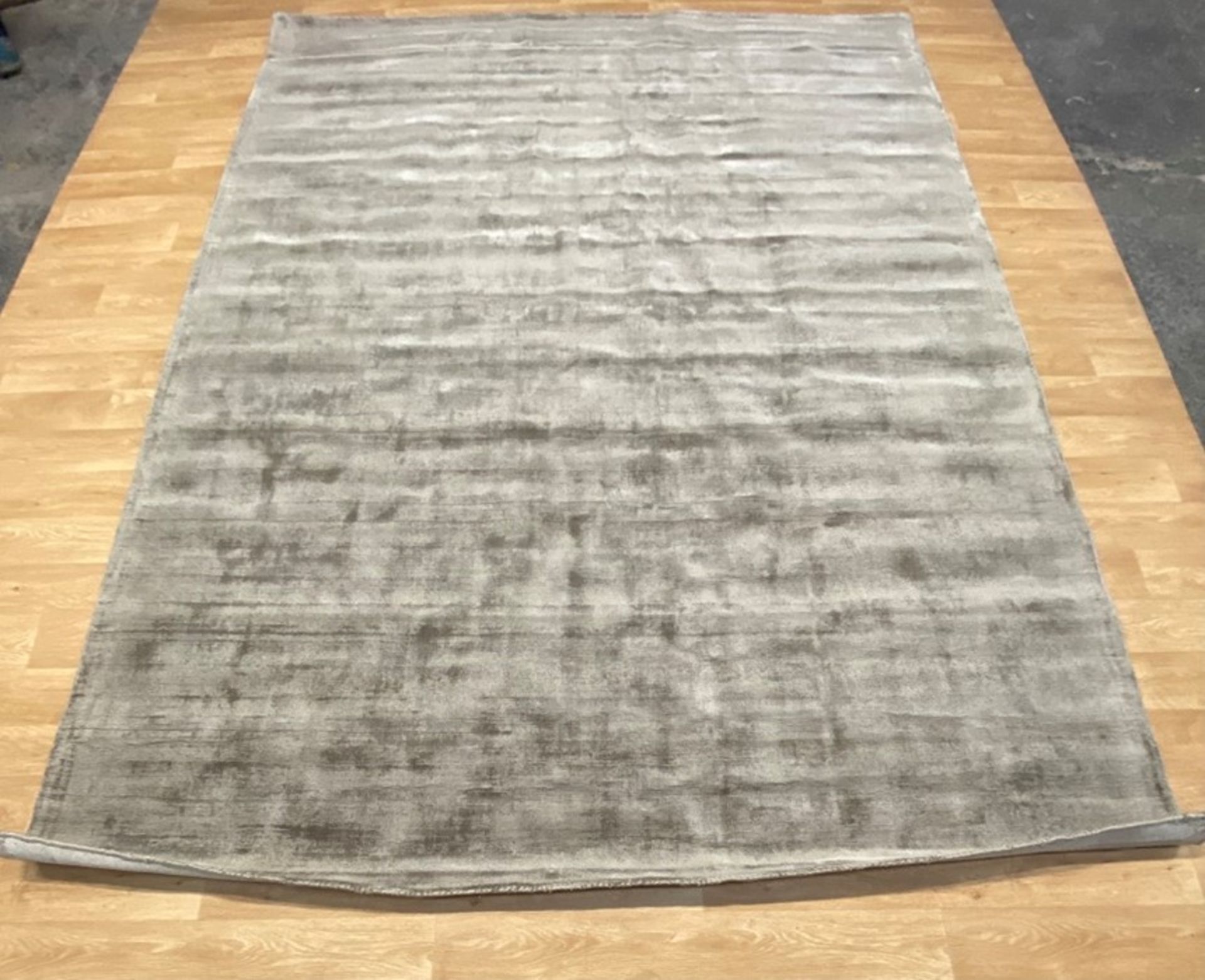 LA REDOUTE XL SHORT PILE RUG / SIZE 240X330CM