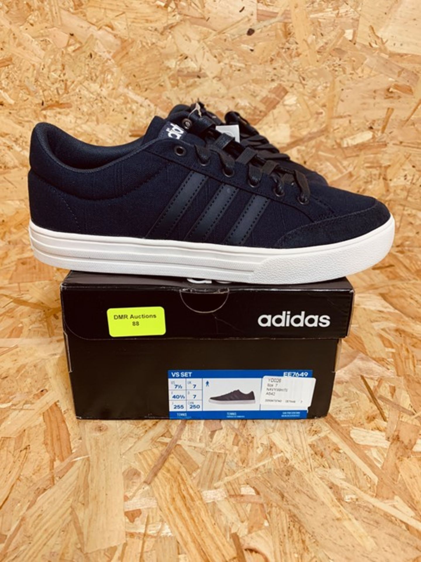 ADIDAS MENS VS SET TRAINERS - UK SIZE 7/NAVY/WHITE