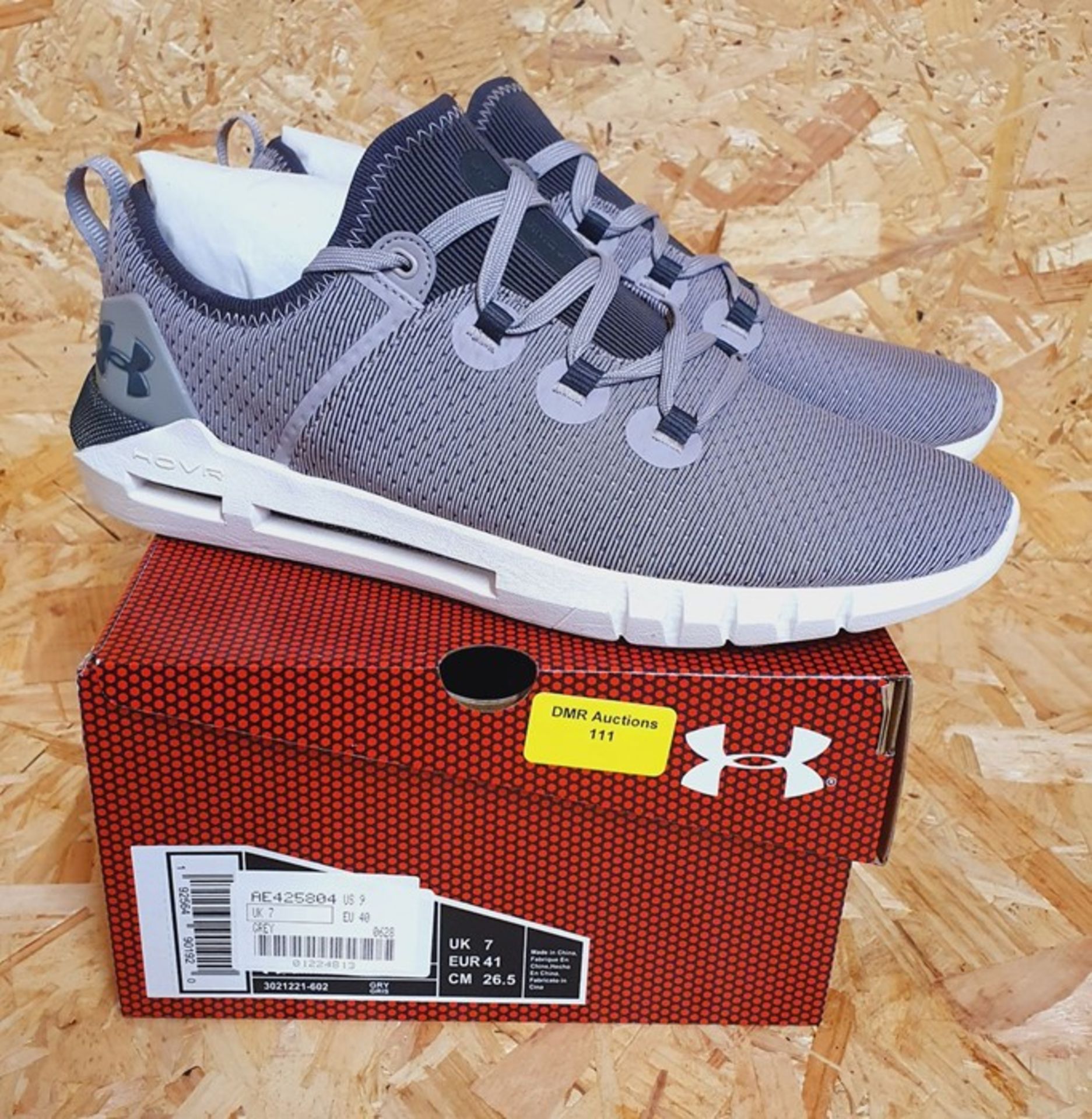 UNDER ARMOUR HOVR SLK LADIES TRAINERS - UK SIZE 7/GREY