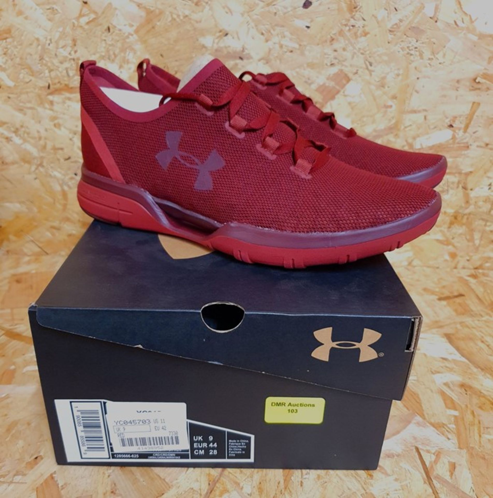 UNDER ARMOUR CHARGED COOLSWITCH RUN MENS TRAINERS - UK SIZE 9/RED