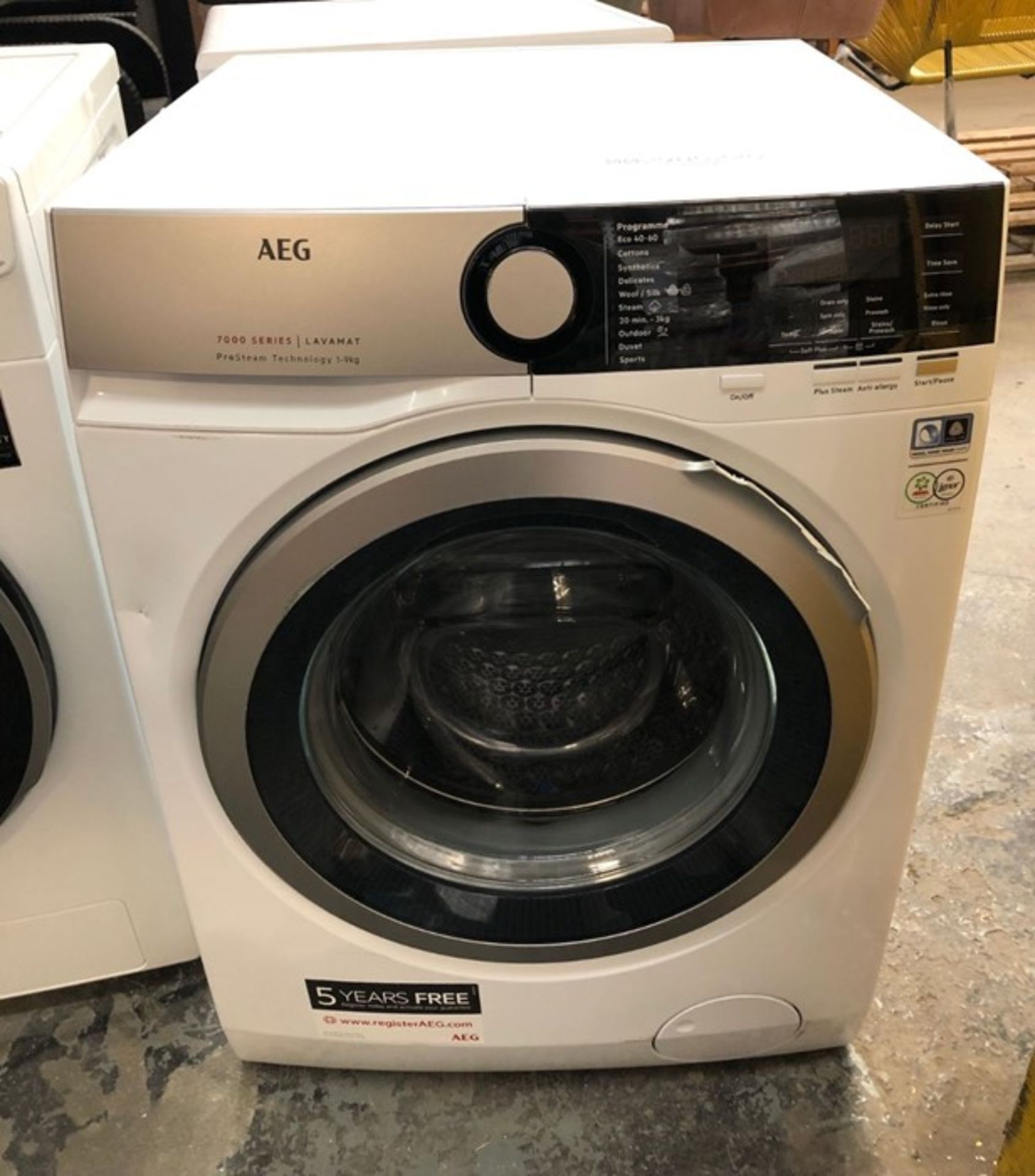 AEG L7FEE945R FREESTANDING WASHING MACHINE