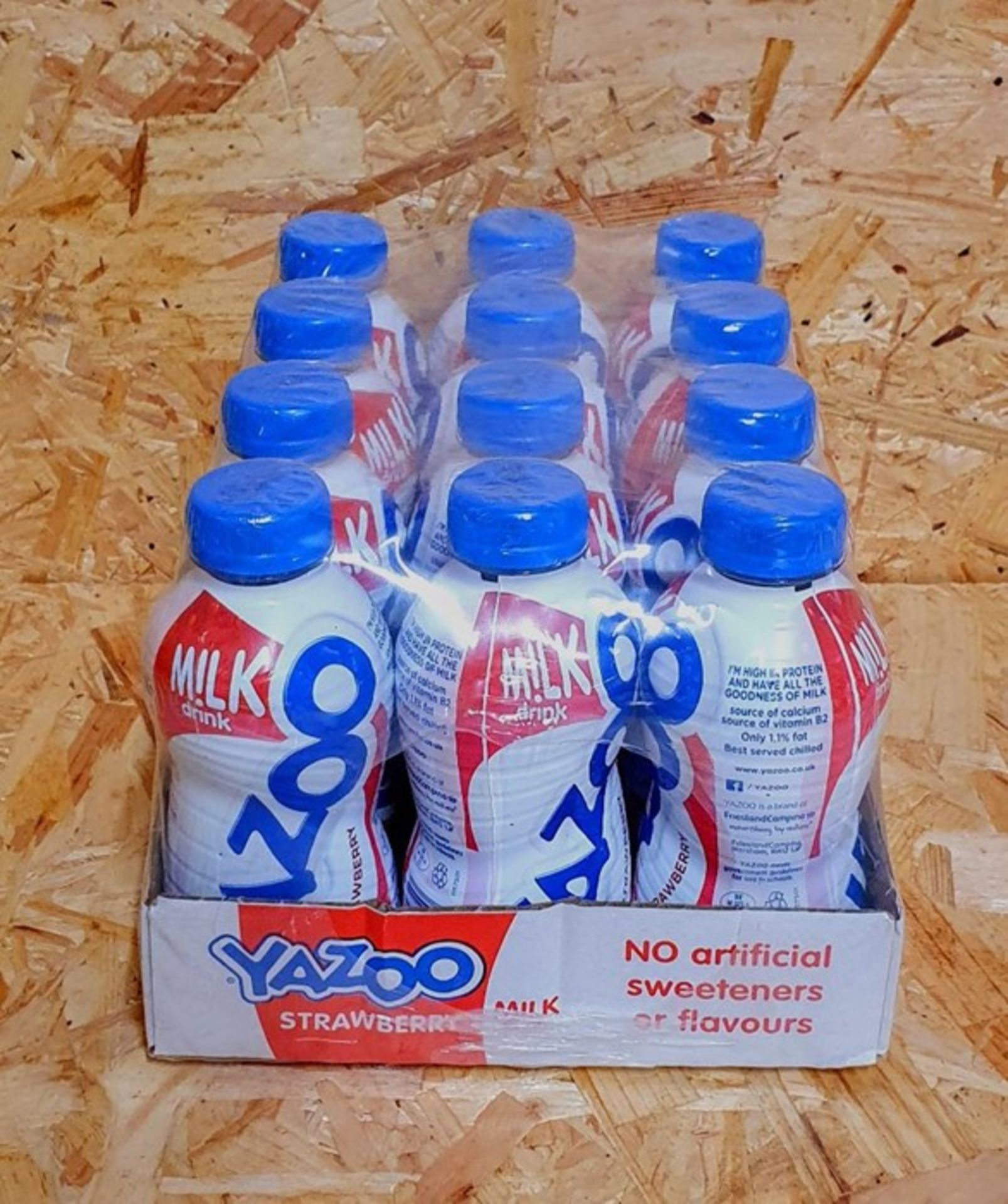 ONE LOT TO CONTAIN ONE CASE OF YAZOO STRAWBERRY MILKSHAKE - 300ML PER BOTTLE / 12 BOTTLES PER