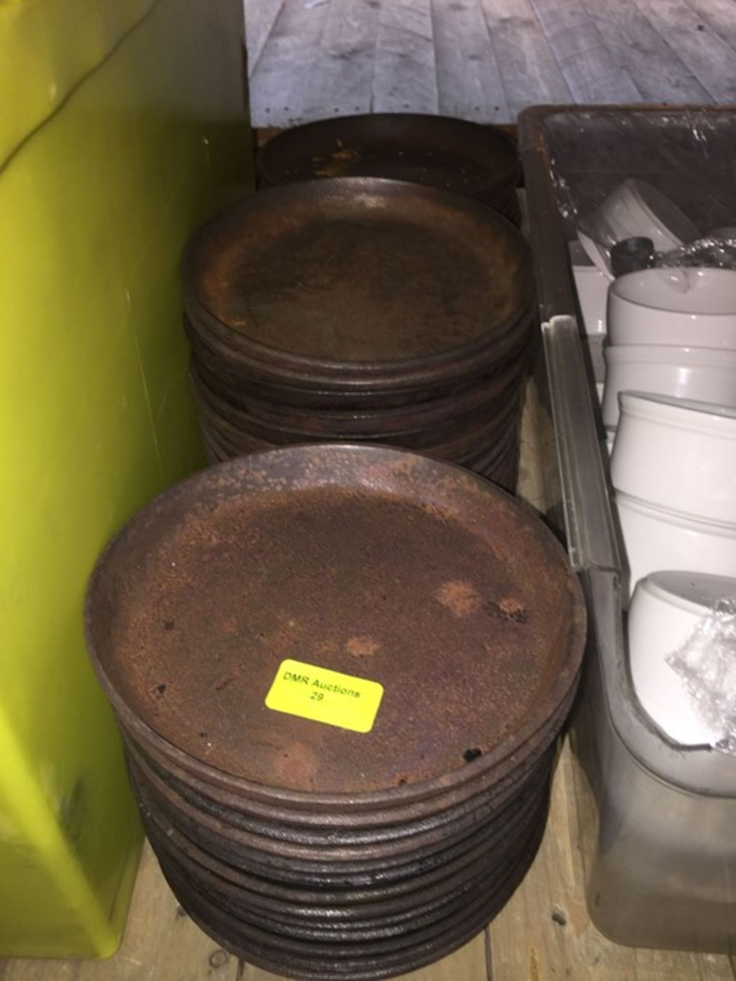 1 LOT TO CONTAIN 3 STACKS OF METAL SERVING HOT PLATES