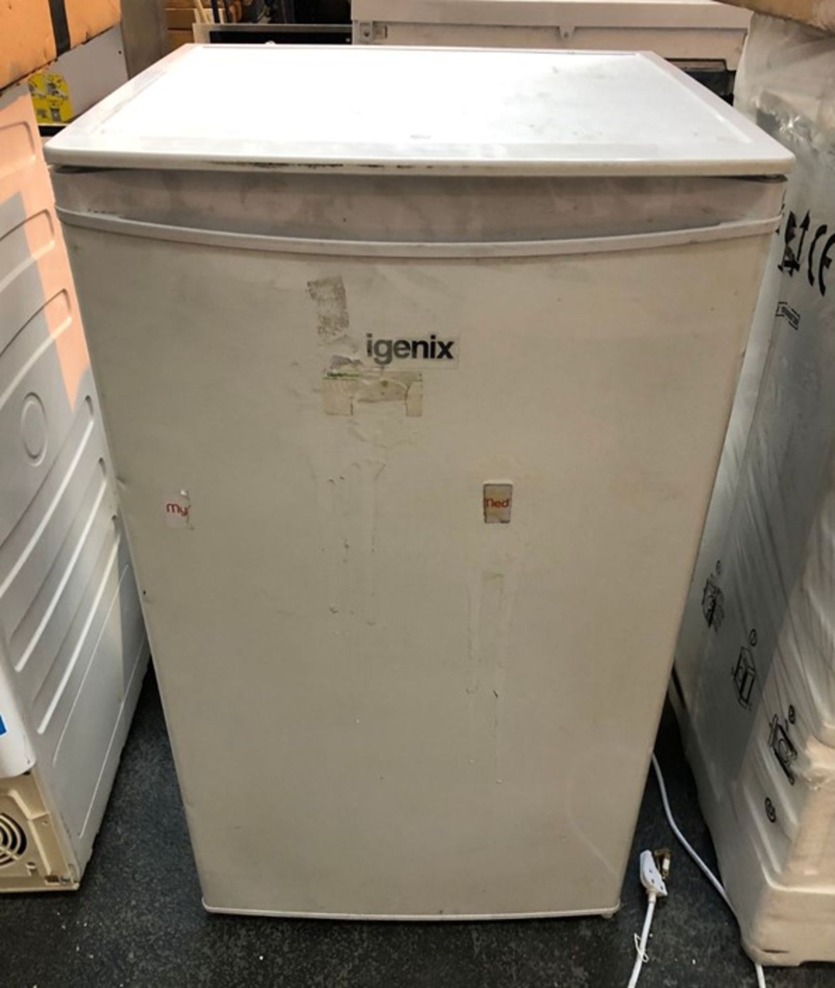 IGENIX UNDER-COUNTER FRIDGE / CONDITION REPORT: UNTESTED CUSTOMER RETURN. EXTERIOR WEAR AND TEAR,