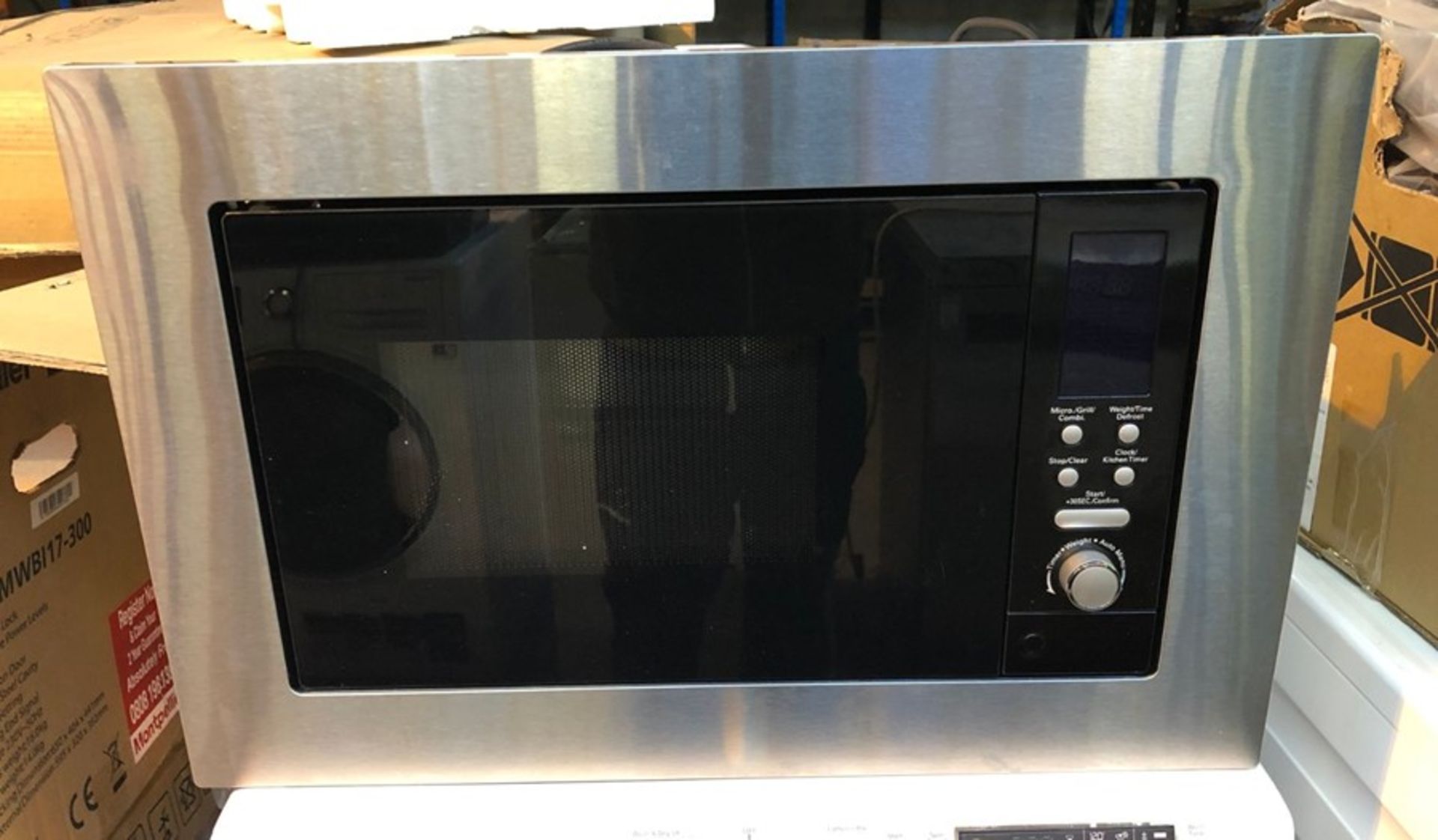 MONTPELLIER MON-MWBI17-300 BUILT-IN SLIM DEPTH SOLO MICROWAVE / RRP £179.00 / CONDITION REPORT: