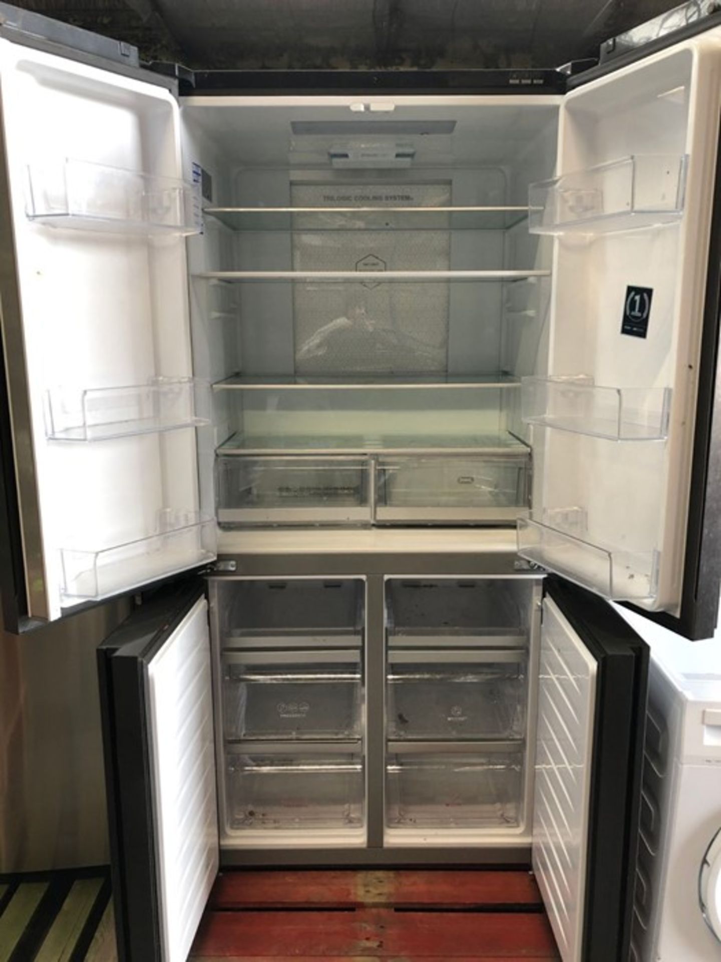 HAIER CUBE SERIES HTF-610DSN7 70/30 AMERICAN FRIDGE FREEZER - Image 2 of 2