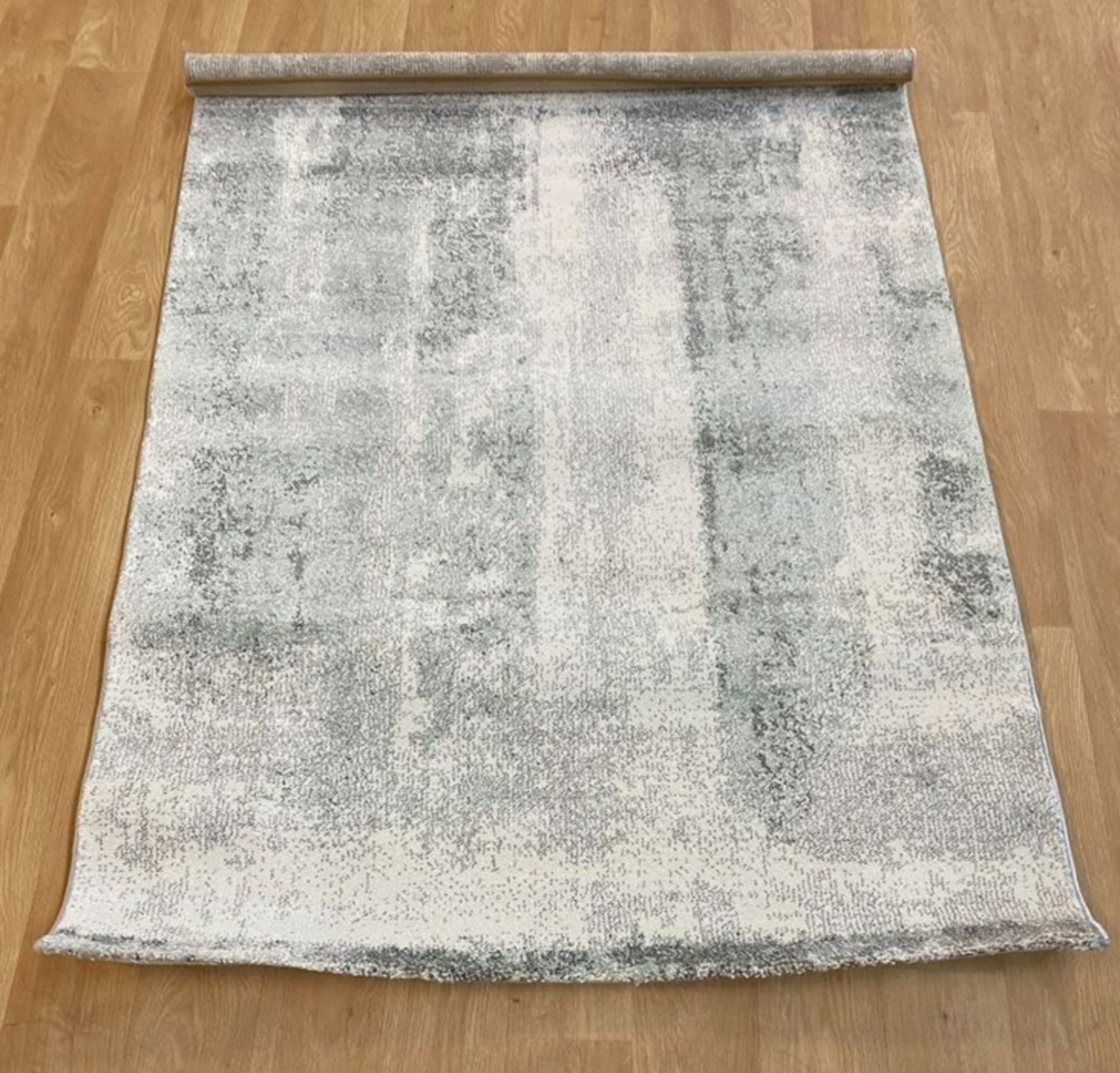 LA REDOUTE OMBRE DISTRESSED RUG (120X170CM) GREEN/ IVORY