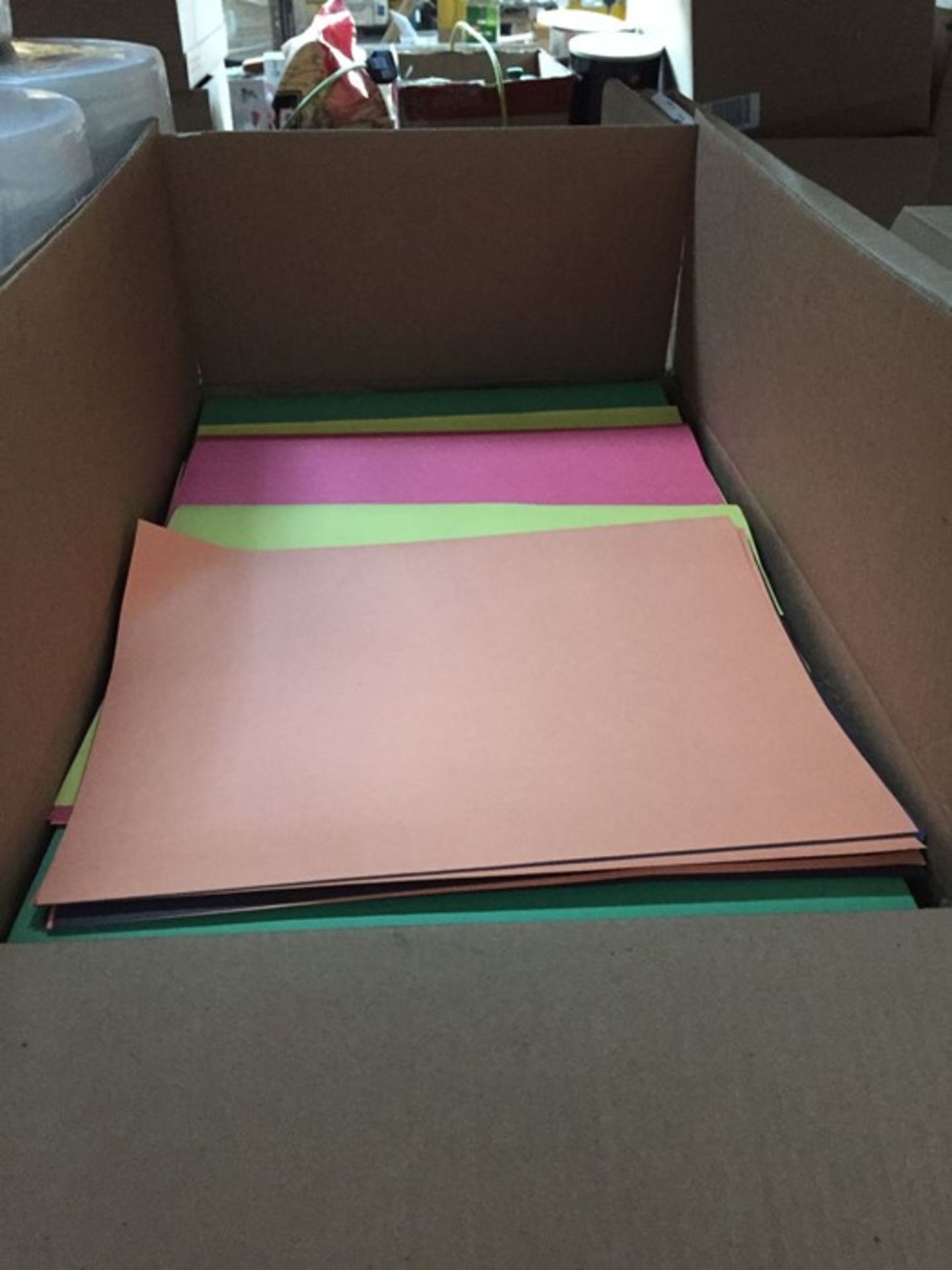ONE LOT TO CONTAIN A LARGE ASSORTMENT OF A VARIETY OF COLOURED CONSTRUCTION PAPER, AS NEW
