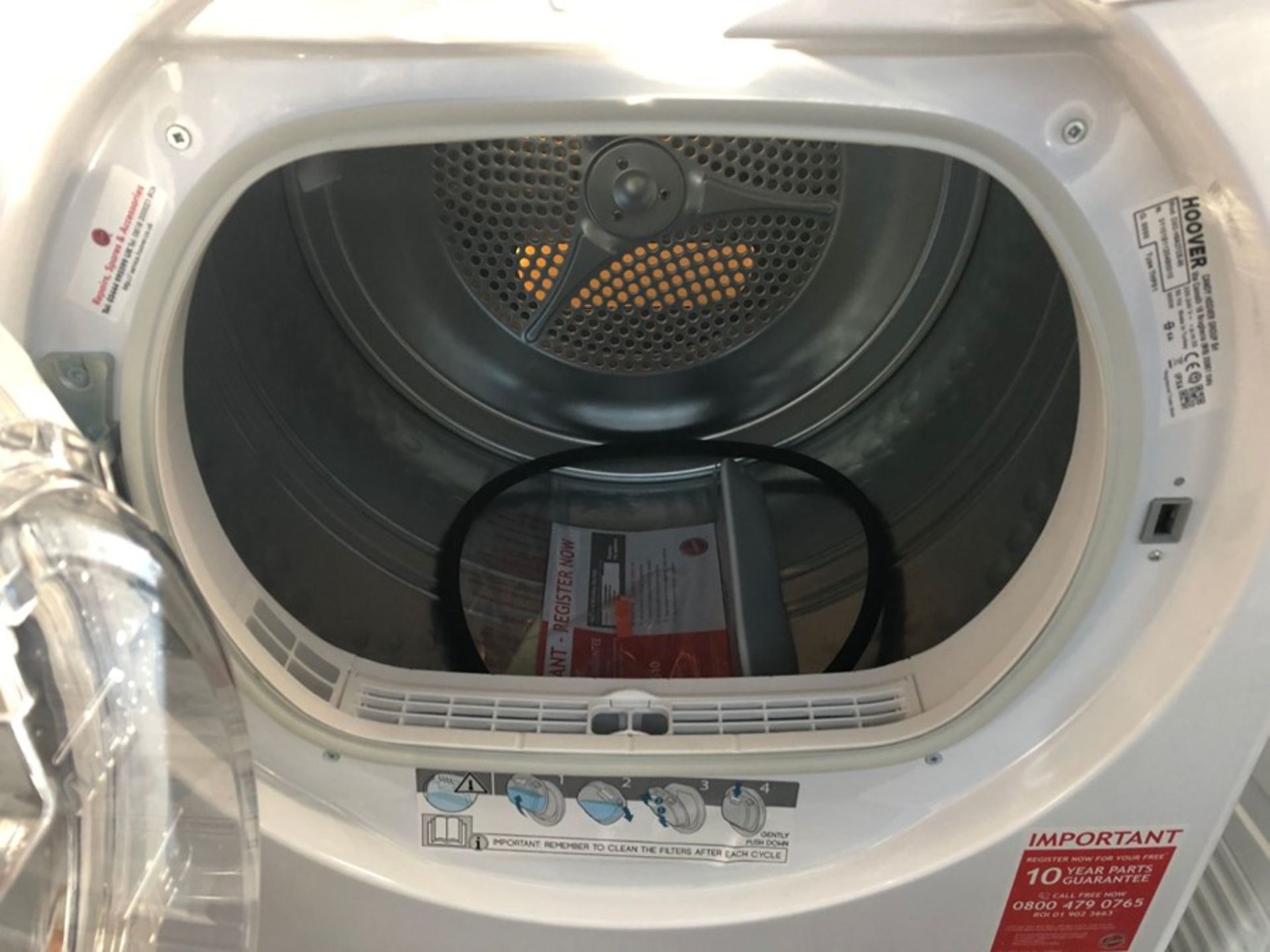 HOOVER DYNAMIC NEXT DXOH9A2TCE-80 HEAT PUMP FREESTANDING TUMBLE DRYER - Image 2 of 4