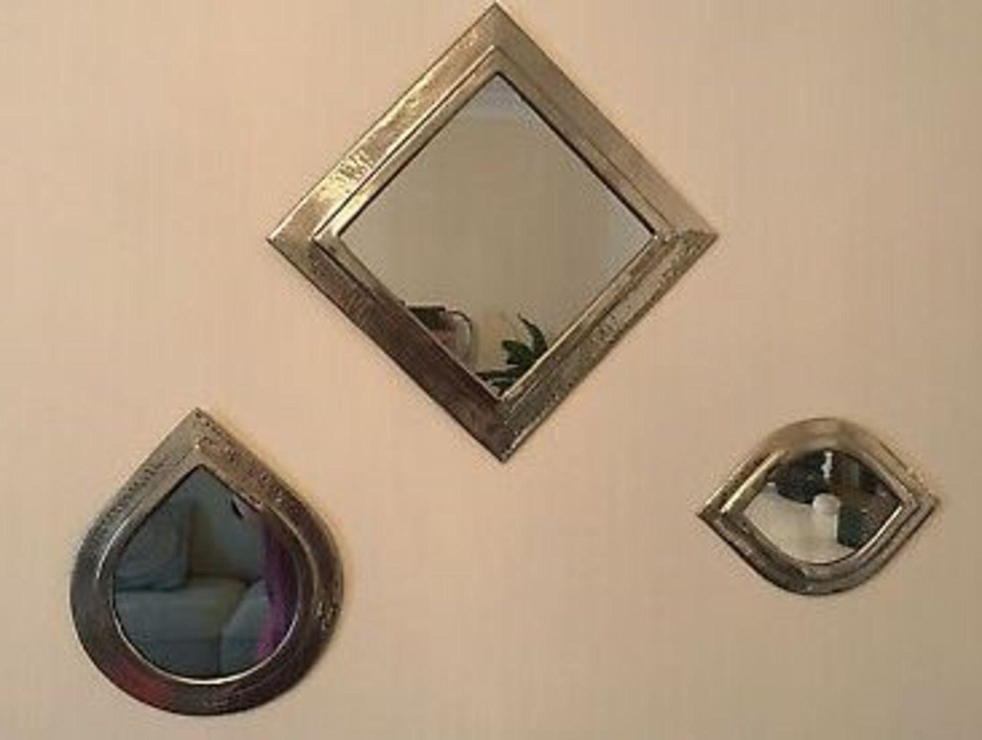 1 X LA REDOUTE SET OF 3 AFIRA HAMMERED METAL MOROCCAN MIRRORS / RRP £65.00 / GRADE A
