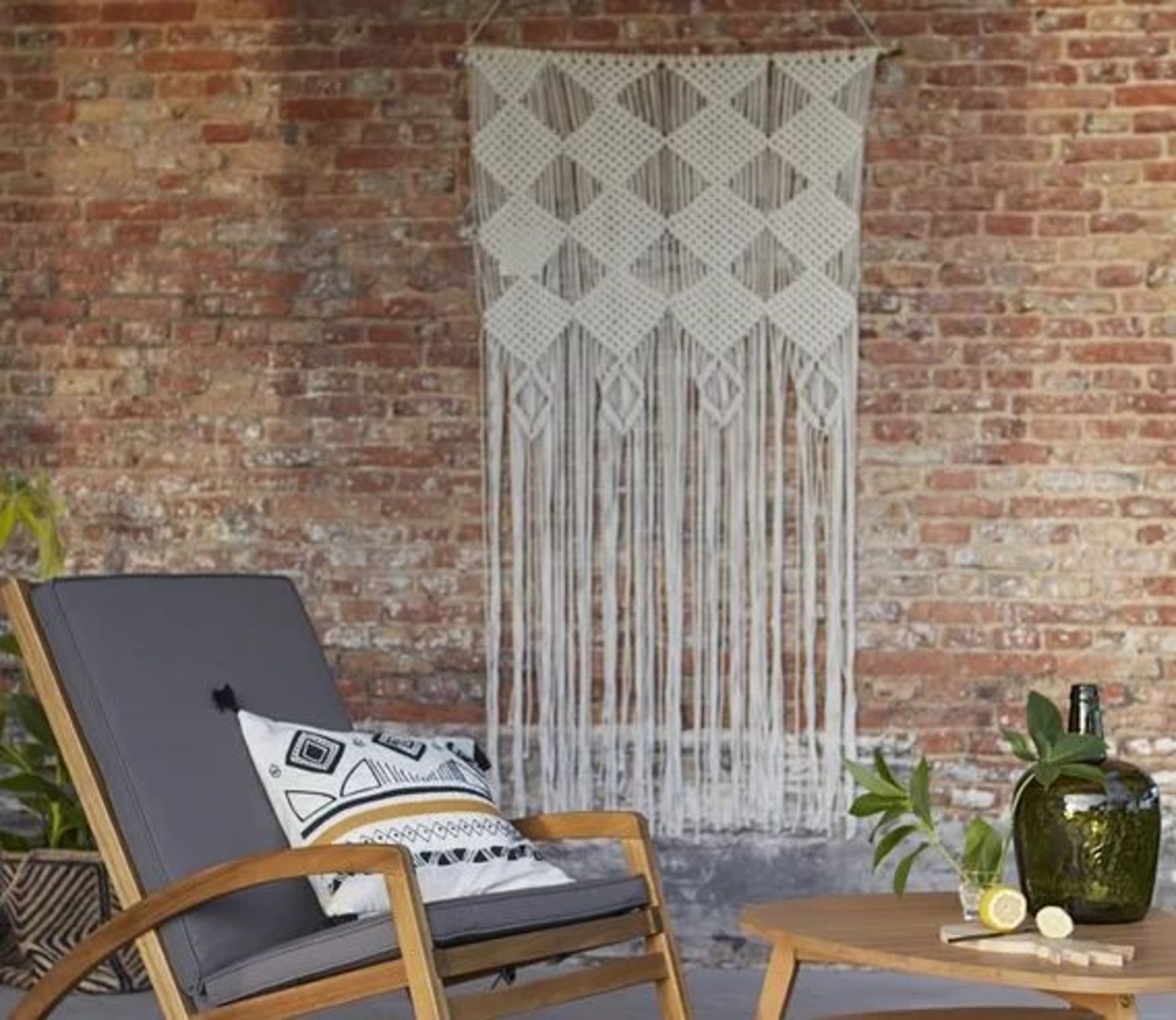 1 X LA REDOUTE ADONI COTTON MACRAME WALL HANGING IN ECRU 90CM X 200CM / RRP £60.00 / GRADE B, WOODEN