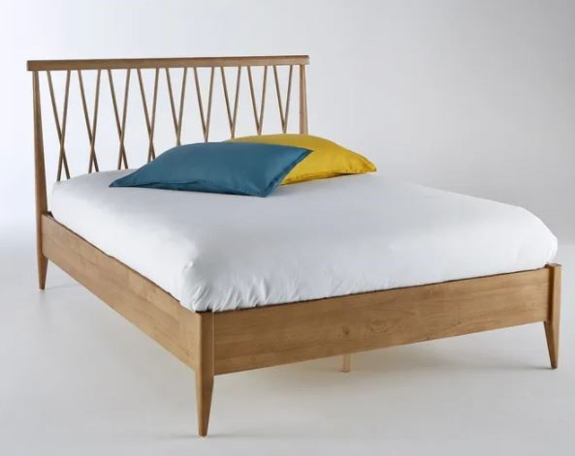 LA REDOUTE QUILDA SOLID OAK BED WITH HEADBOARD 140CM