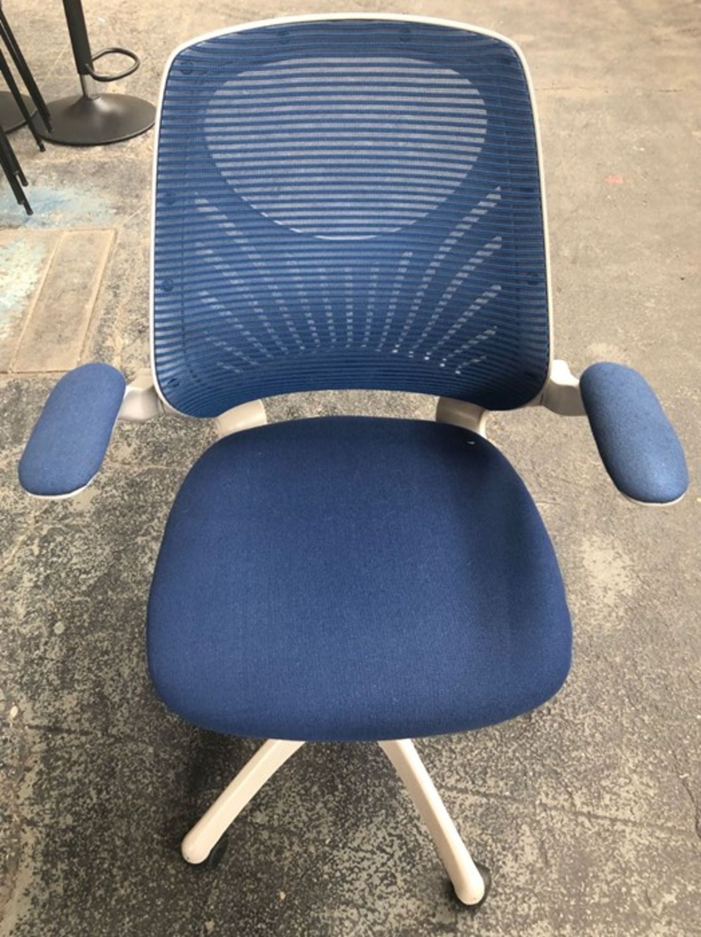 JOHN LEWIS HINTO OFFICE CHAIR