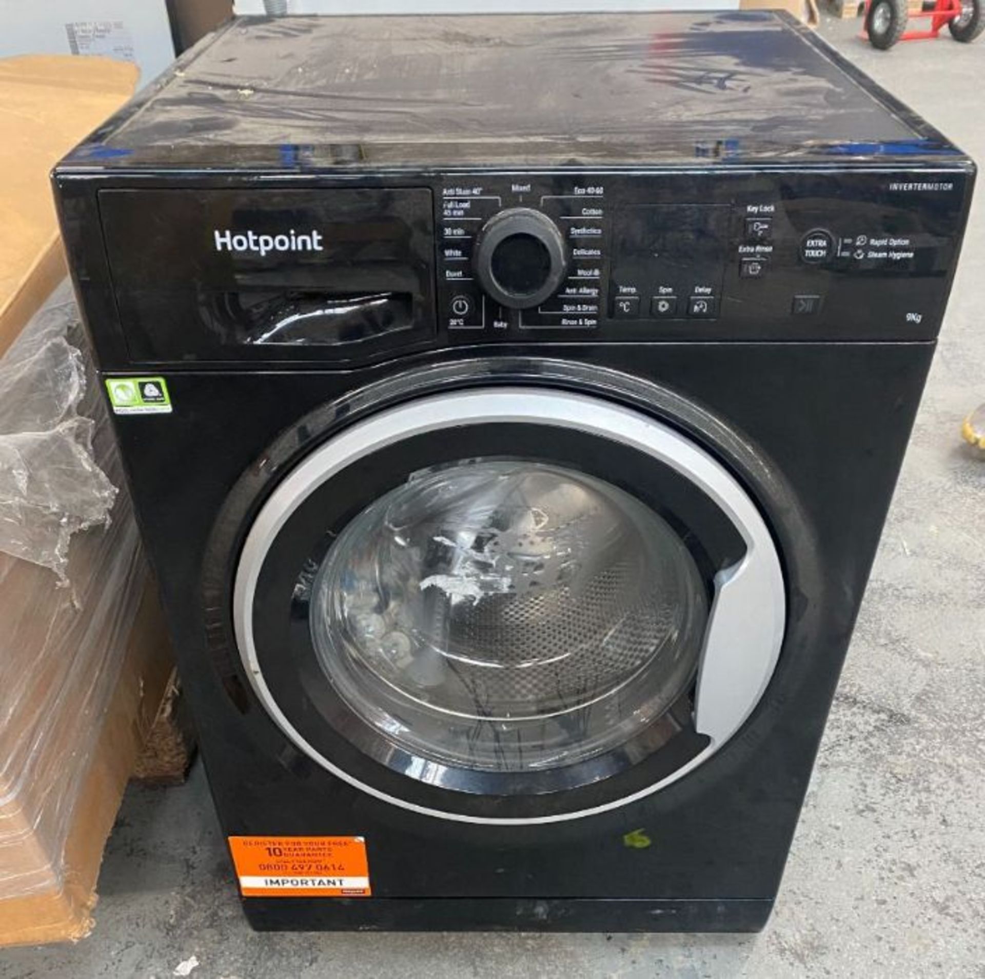 HOTPOINT 9KG WASHING MACHINE NSWM 943 BS / RRP £349.99 / UNTESTED CUSTOMER RETURN, MINOR WEAR.