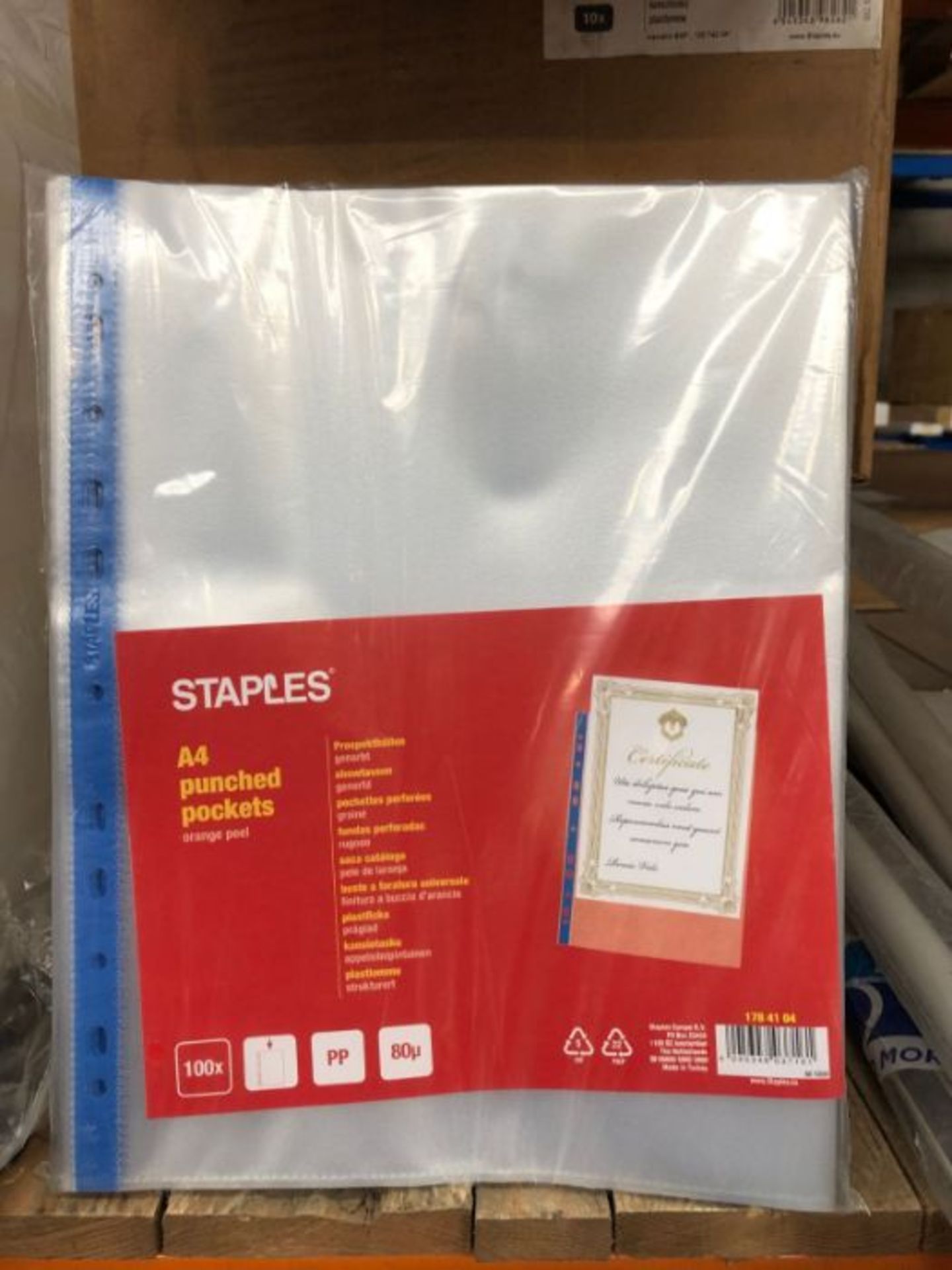 5 X BOXES OF STAPLES A4 PUNCHED POCKETS - 10 PACKS PER BOX / AS NEW