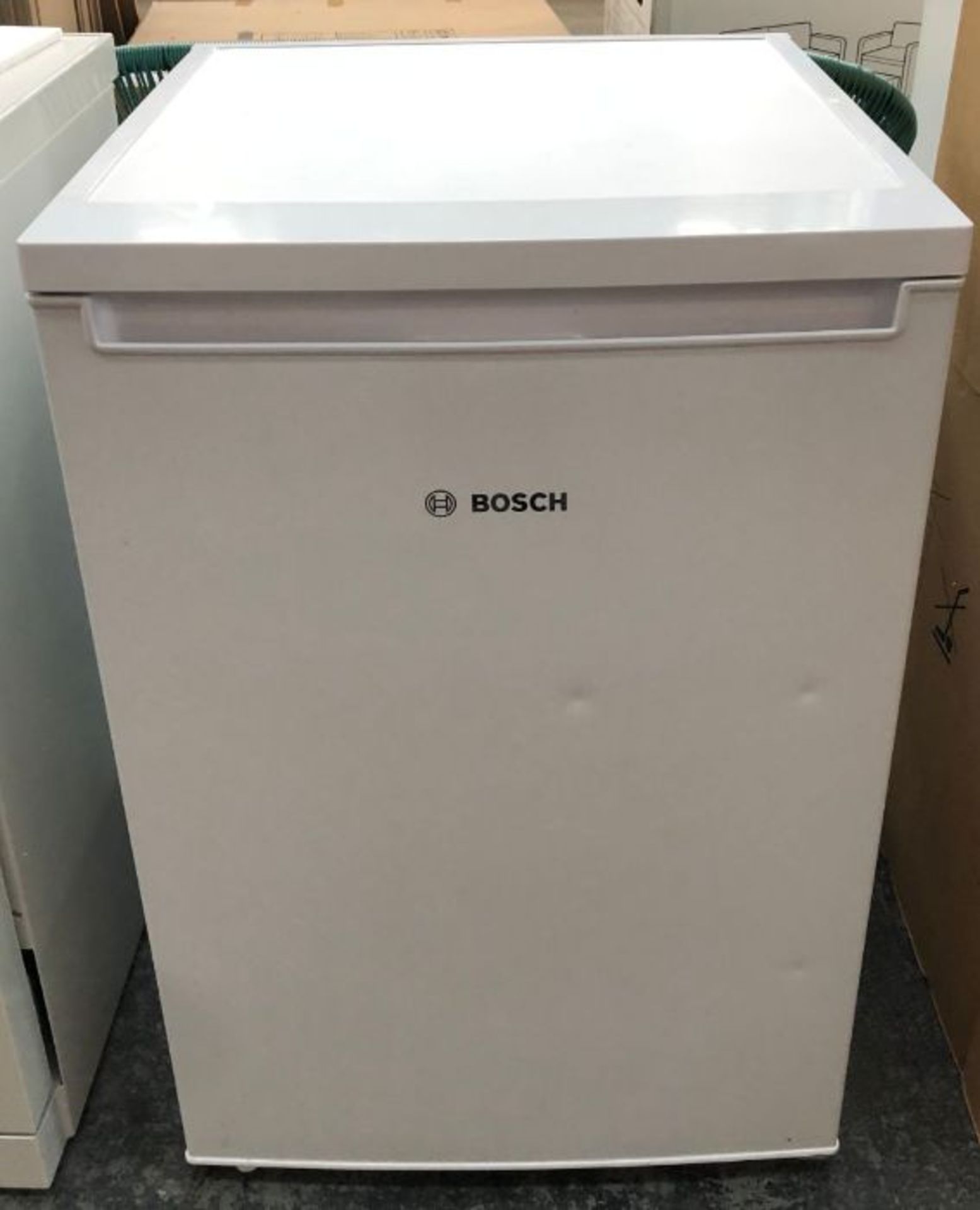 BOSCH SERIE 2 KTR15NWFAG UNDER COUNTER FRIDGE