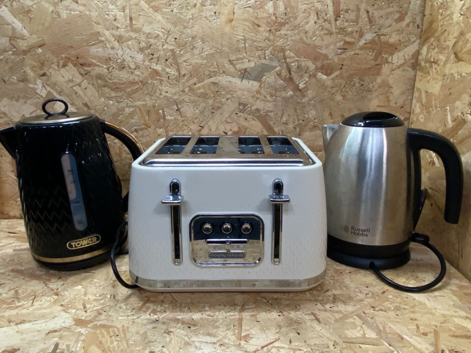 3 X ASSORTED KITCHEN APPLIANCES BRANDS MAY VARY