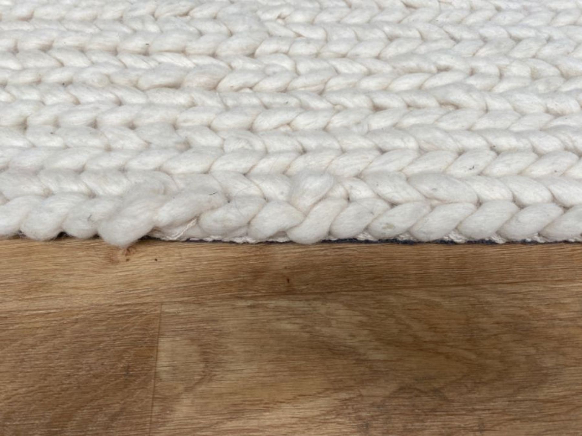 LA REDOUTE DIANO PURE WOOL KNIT EFFECT RUG (160X230) - Image 2 of 2