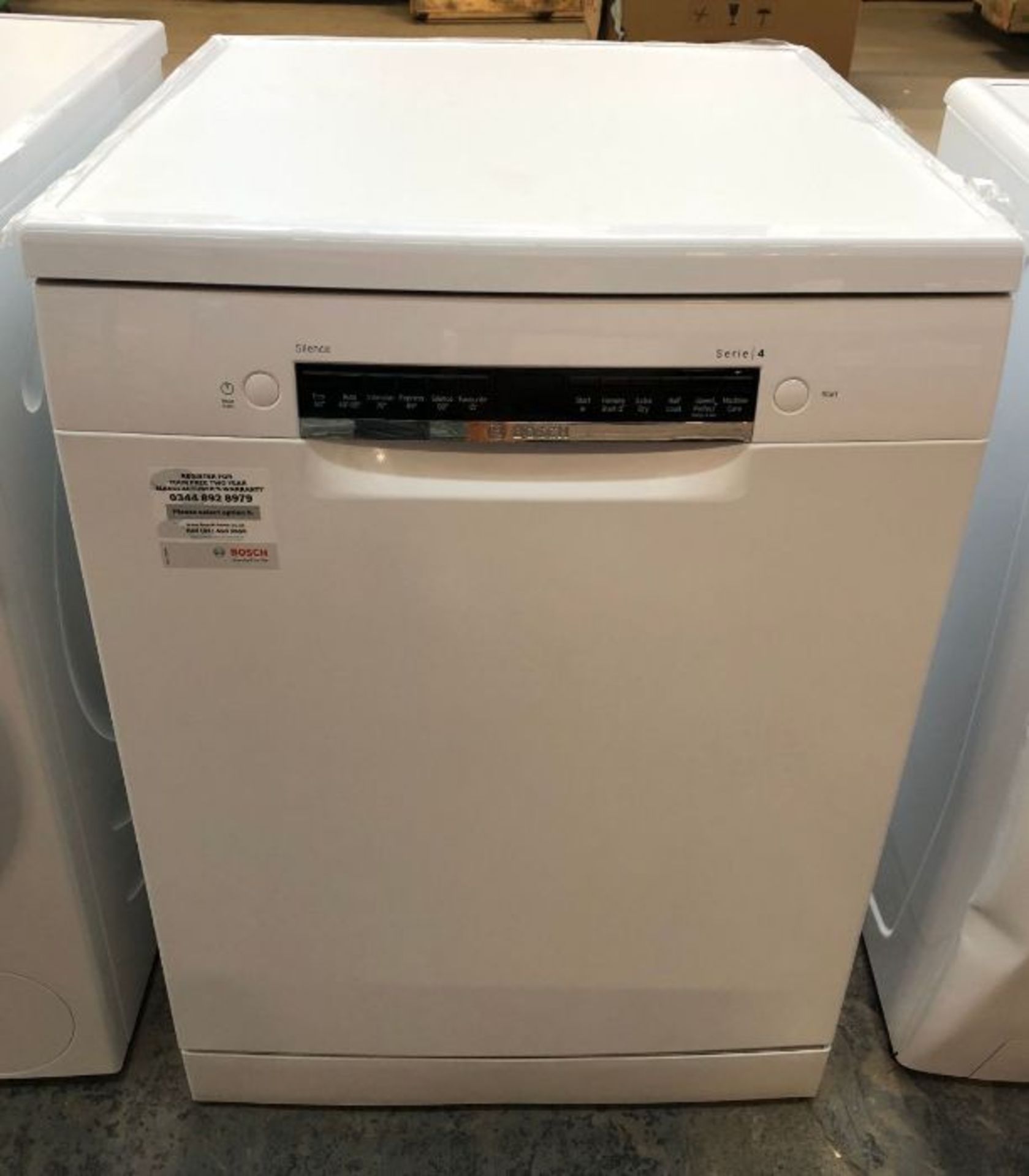 BOSCH SERIE 4 SMS4HCW40G FREESTANDING DISHWASHER