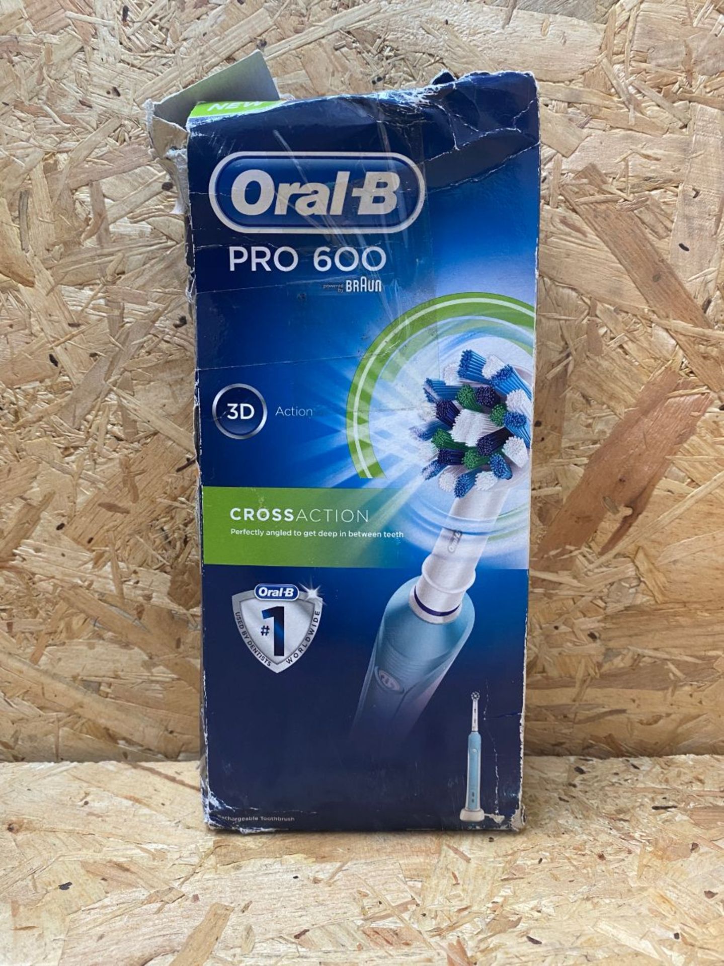 1 X ORALB PRO 600 ELECTRIC TOOTHBRUSH / RRP £24.99