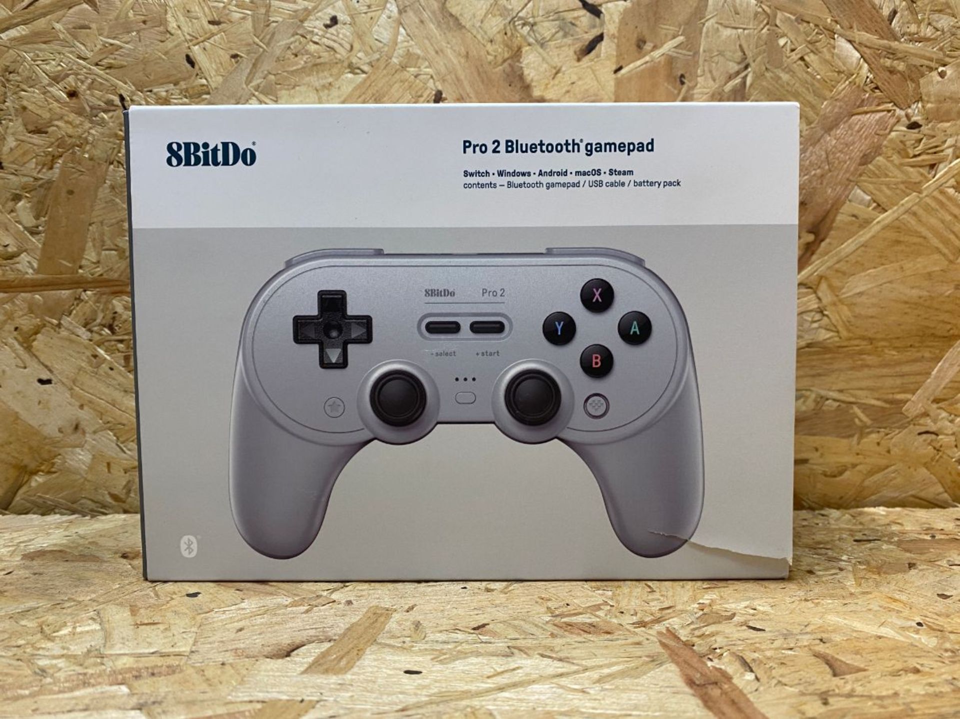 1 X 8BITDO PRO 2 BLUETOOTH GAMEPAD / RRP £41.00