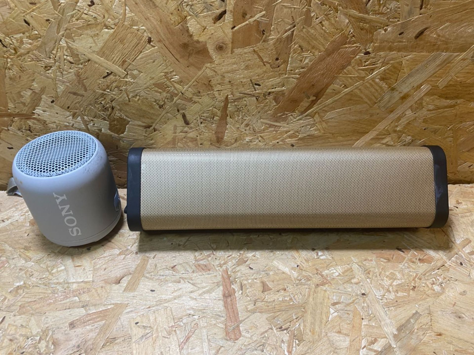 2 X ASSORTED BLUETOOTH SPEAKERS