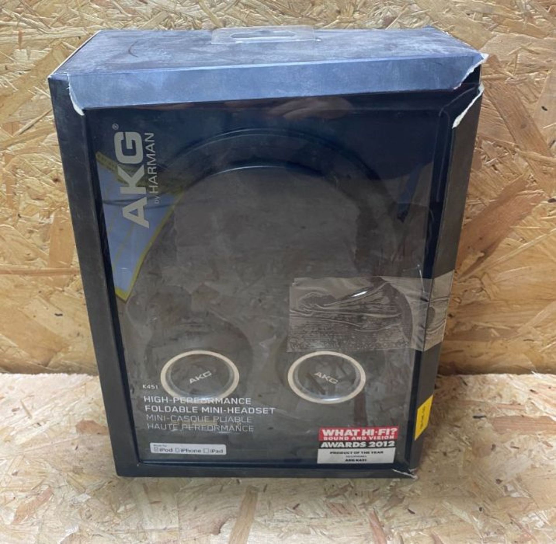 1 X AKG WIRED HEADPHONES / RRP £29.98