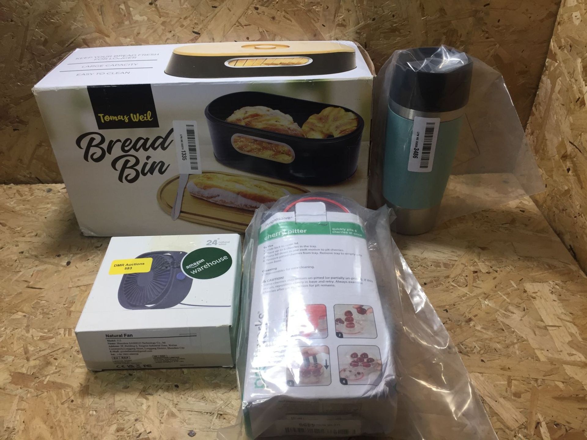 1 X LOT TO CONTAIN 4 ASSORTED ITEMS, TO INCLUDE : A BREAD BIN, THERMOFLASK, NATURAL FAN, CHERRY PITT