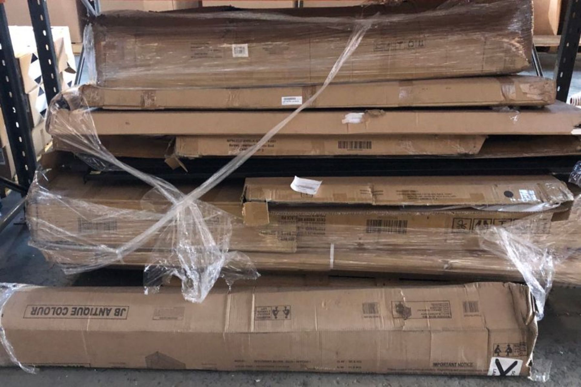 1 X BULK PALLET TO CONTAIN AN ASSORTMENT OF GRADE C/D FURNITURE AND BED PARTS / CONDITIONS MAY VARY,