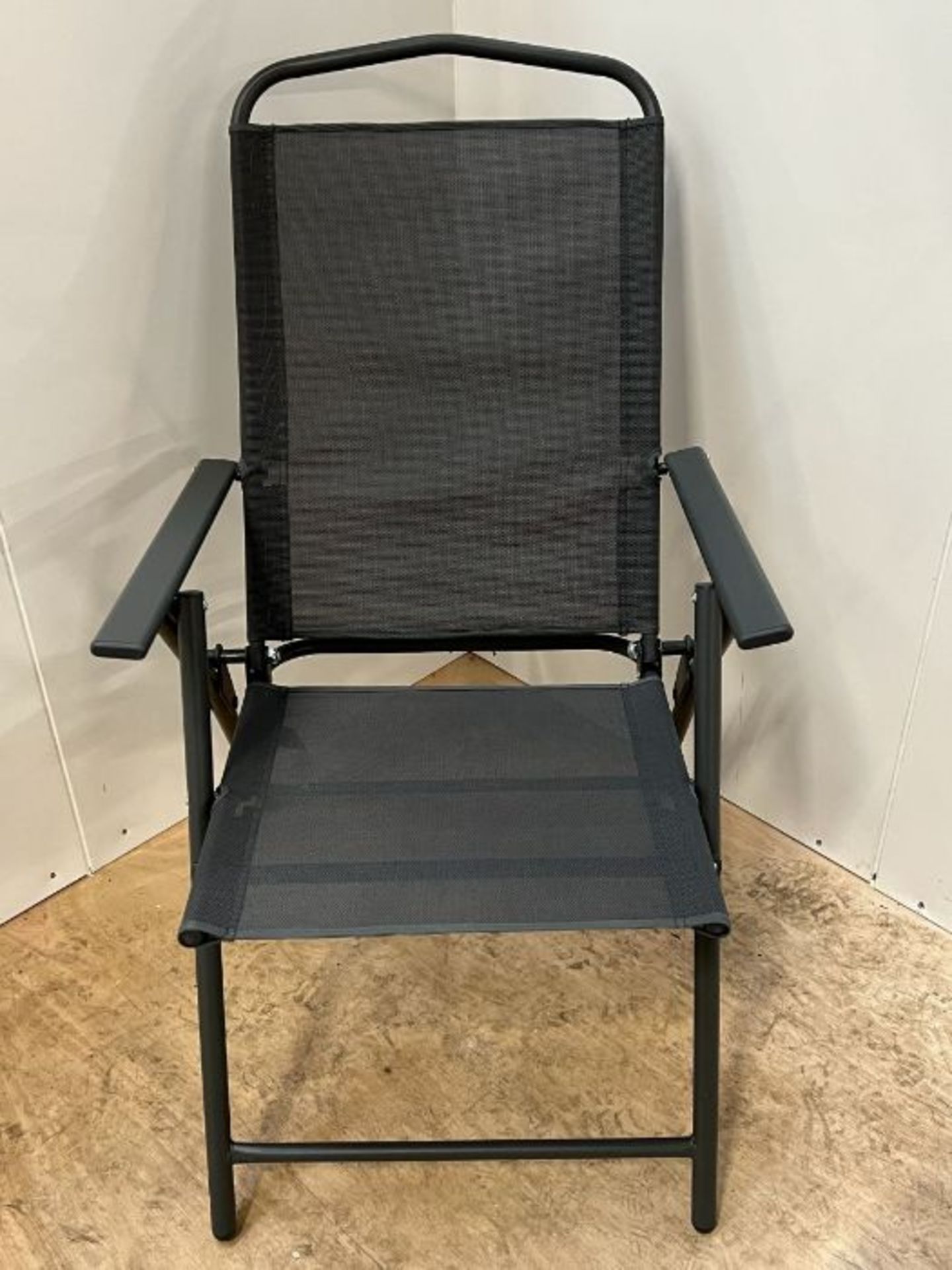 1 X MALAGA FOLDING DECKING CHAIR (GREY) RRP £29.99 / UNTESTED CUSTOMER RETURNS