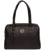 1 X PURE LUXURIES LONDON MADOX ZIP TOP LEATHER HANDBAG - BLACK / RRP £69.00 / GRADE A, WITH TAGS