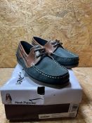 1 X HUSH PUPPIES HENRY BOAT SHOES - BLUE / SIZE 10 / RRP £65.00 / HEAVILY WORN / GRADE B