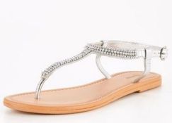 1 X V BY VERY EMBELLISHED LEATHER TOE POST SANDAL - SILVER / SIZE 7 / RRP £20.00 / BRAND NEW / GRADE