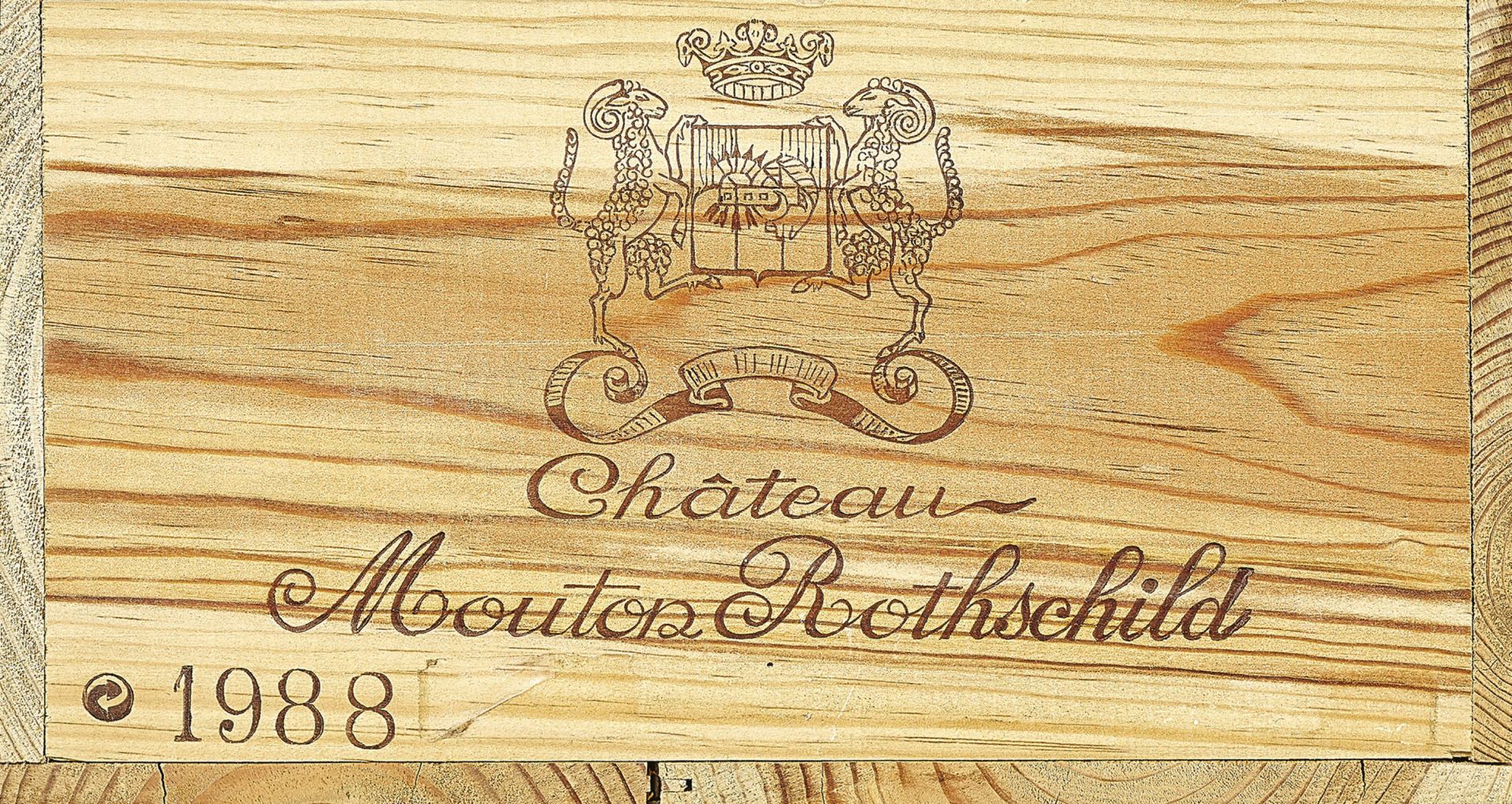 CHÂTEAU MOUTON ROTHSCHILD: Pauillac, Premier Grand Cru Classé, 1988.