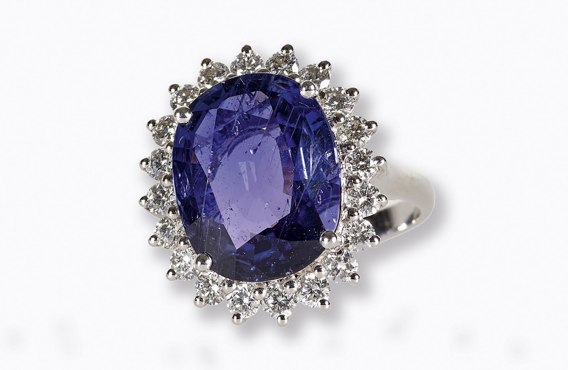 SAPHIR-DIAMANT-RING: