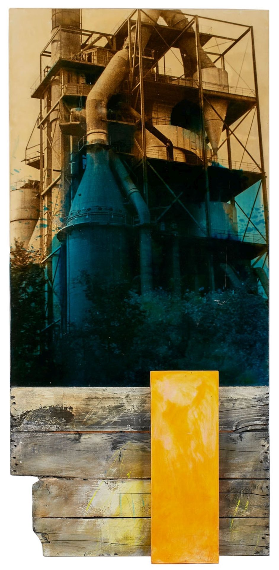 Collage Helle Jetziggeb. 1956 Emden "Industrieanlage" Fotographie, Holz, Lack, 158,5 x 74,7 cm