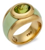 Peridot-Chrysopras-Ring. 18 kt GG,