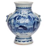 Vase mit Figurenszenen, China wohl um