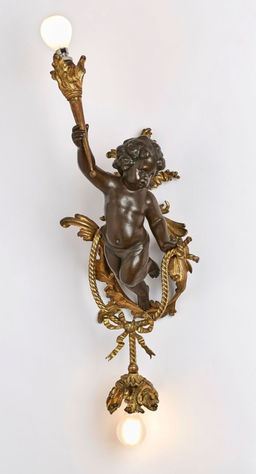 2-flamm. Wandapplike "Putto",