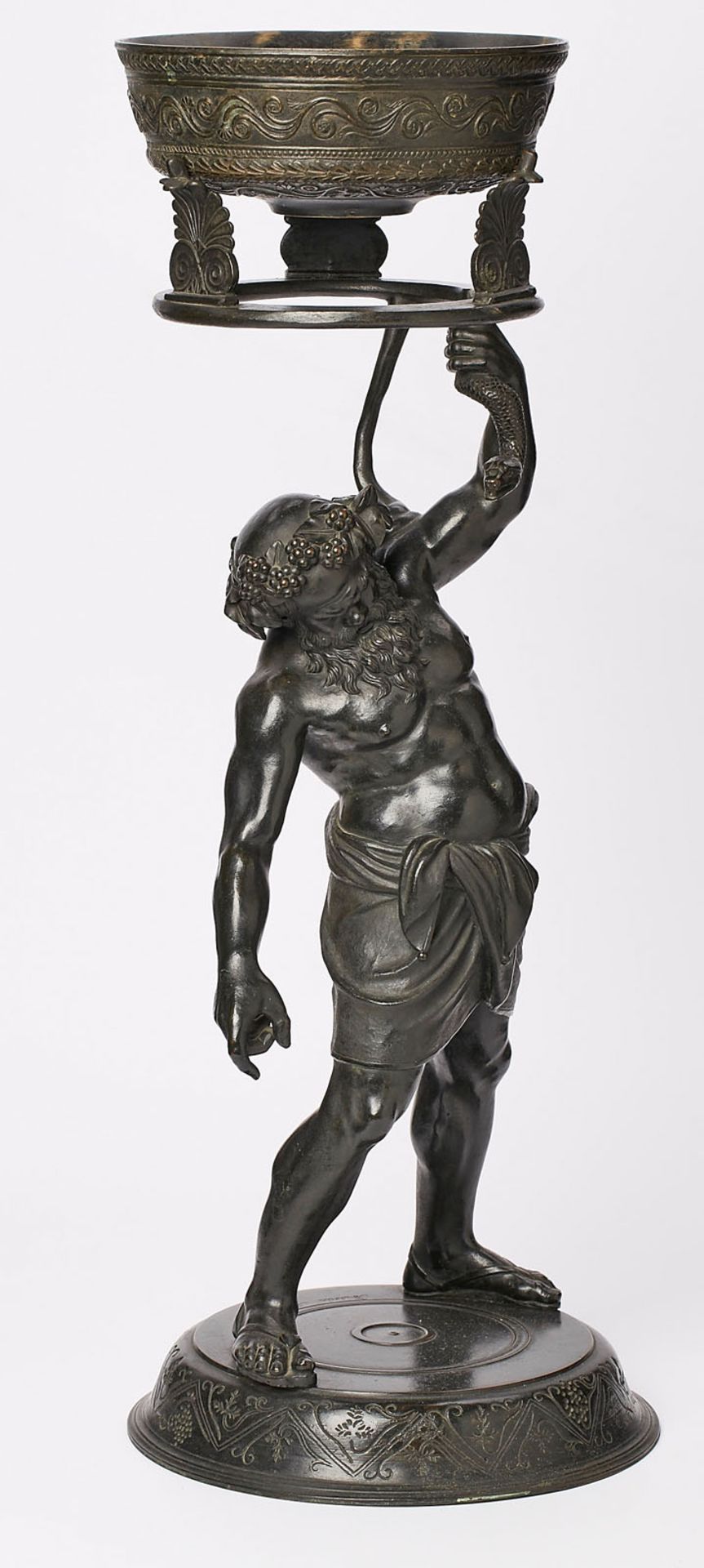 Gr. Bronze im antiken Stil Bacchus mit - Image 2 of 3