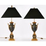 Paar Empire-Stil-Tischlampen, Versace