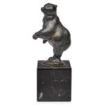 Kl. Bronze August Gaul: Petschaft/ Stehender Bär, wohl um 1921.