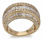 Prunk-Diamant-Ring. Diamanten zus. 2,59 ct.