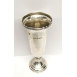 A Birmingham silver bud vase dated 1918. 14.5 cm height, 6 cm width approx. 115 gms weighted