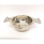 An Edwardian London silver quaich dated 1905. 2.5 cm height, 9.5 cm width approx. 40 gms approx.