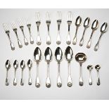 GEORGE IV SILVER KINGS PATTERN PART FLATWARE SERVICELONDON 1827, MAKERS MARK WC???comprising 4