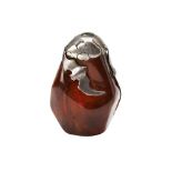 AMBER AND SILVER MOUNTED SNUFF BOTTLE QING DYSNASTY, 19TH CENTURY mounted with bats and clouds 5cm